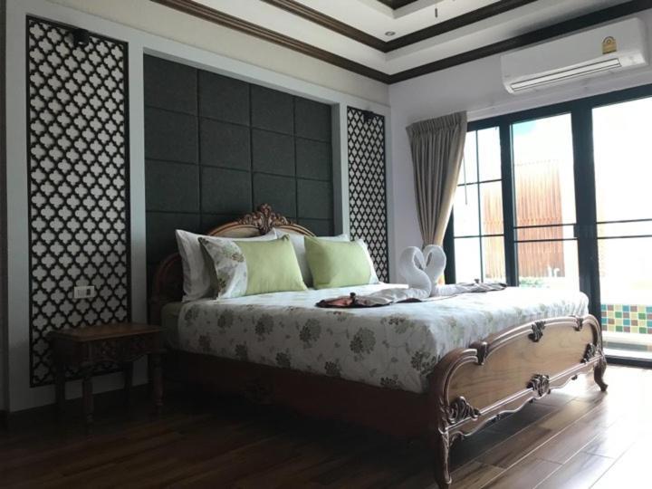 Tc Villa On Beach Ko Lan Dış mekan fotoğraf
